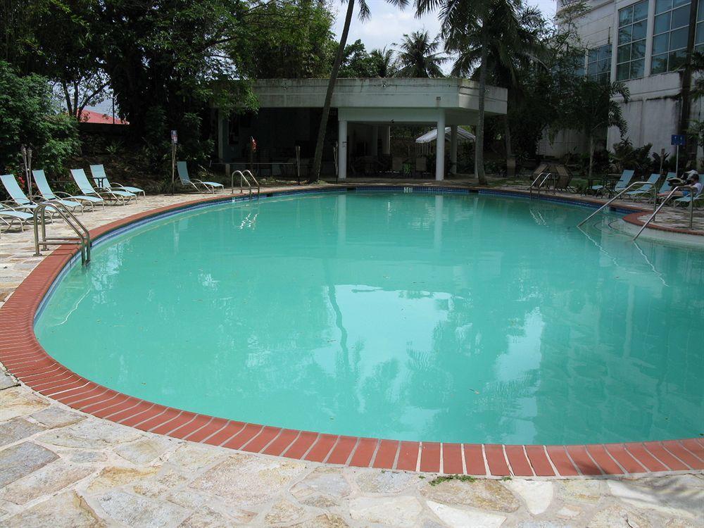 Verona Resort & Spa Tumon Exteriér fotografie